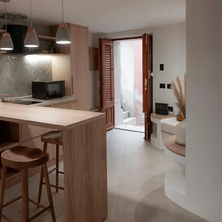 아파트 La Peti Small Luxury House *