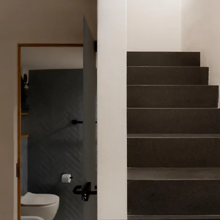 La Peti Small Luxury House تْشيفالو